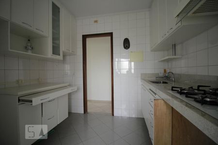 Apartamento à venda com 80m², 3 quartos e 2 vagasCozinha