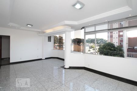 Apartamento à venda com 3 quartos, 110m² em Coração Eucarístico, Belo Horizonte