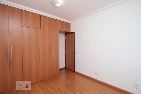 Apartamento à venda com 3 quartos, 110m² em Coração Eucarístico, Belo Horizonte