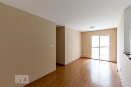Sala de apartamento para alugar com 3 quartos, 83m² em Vila Andrade, São Paulo