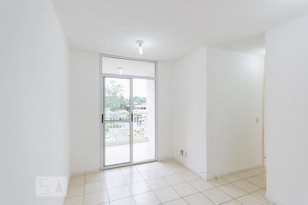 Sala de apartamento para alugar com 2 quartos, 50m² em Anil, Rio de Janeiro