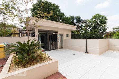 Apartamento à venda com 96m², 2 quartos e 1 vagaPortaria