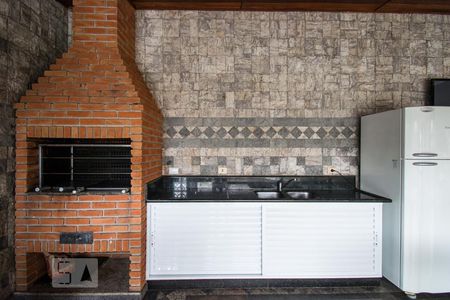 Apartamento à venda com 210m², 4 quartos e 4 vagasChurrasqueira