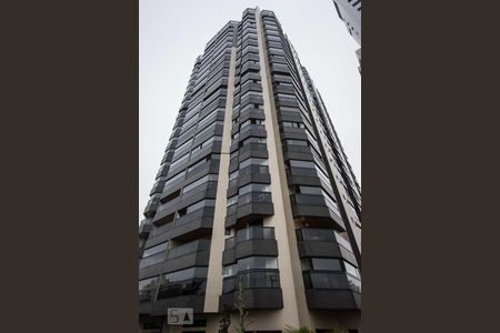 Apartamento à venda com 210m², 4 quartos e 4 vagasFachada