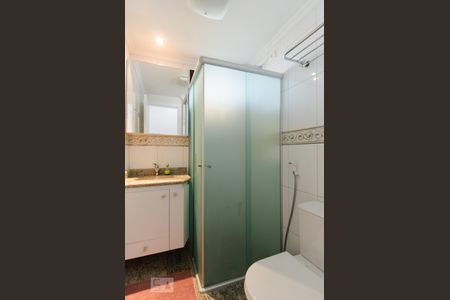 Apartamento à venda com 210m², 4 quartos e 4 vagasBanheiro da suíte 2