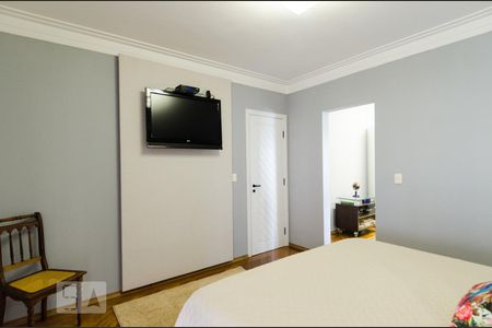 Apartamento à venda com 210m², 4 quartos e 4 vagasQuarto da suíte 3