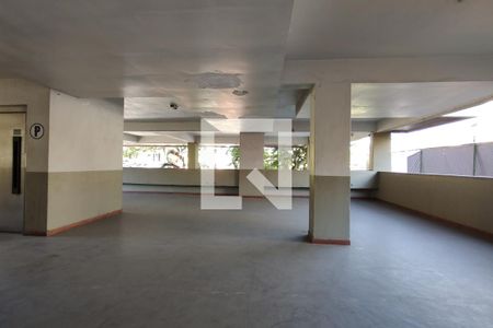 Apartamento à venda com 274m², 3 quartos e 2 vagas Apartamento à venda com 274m², 3 quartos e 2 vagasÁrea comum