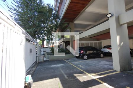 Apartamento à venda com 274m², 3 quartos e 2 vagas Apartamento à venda com 274m², 3 quartos e 2 vagasGaragem