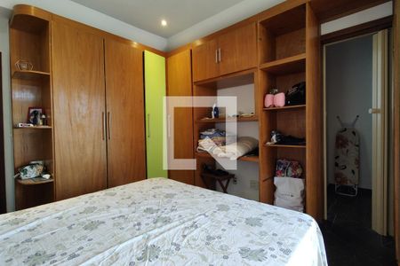 Apartamento à venda com 274m², 3 quartos e 2 vagas Apartamento à venda com 274m², 3 quartos e 2 vagasQuarto 1 - Suíte