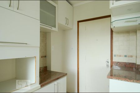 Apartamento à venda com 77m², 2 quartos e 1 vagaCozinha