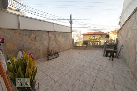 Casa à venda com 120m², 2 quartos e 2 vagasArea Exerna