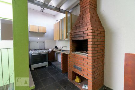 Casa à venda com 160m², 5 quartos e 4 vagasChurrasqueira