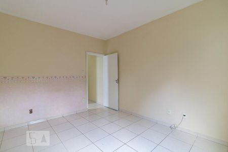 Casa à venda com 160m², 5 quartos e 4 vagasQuarto 3 suíte