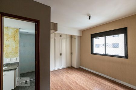 Apartamento à venda com 164m², 3 quartos e 3 vagas Apartamento à venda com 164m², 3 quartos e 3 vagasSuíte 1