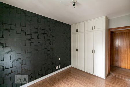 Apartamento à venda com 164m², 3 quartos e 3 vagas Apartamento à venda com 164m², 3 quartos e 3 vagasSuíte 3