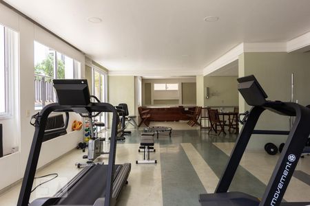 Apartamento à venda com 134m², 3 quartos e 2 vagas Apartamento à venda com 134m², 3 quartos e 2 vagasAcademia