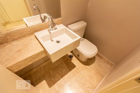 Apartamento à venda com 134m², 3 quartos e 2 vagas Apartamento à venda com 134m², 3 quartos e 2 vagasLavabo