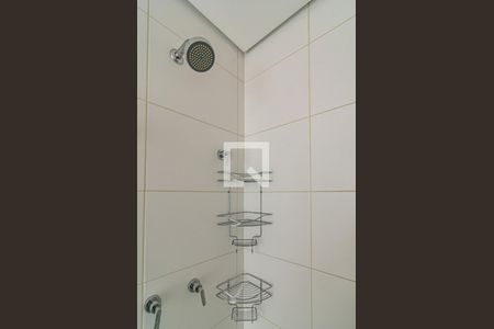 Banheiro de apartamento para alugar com 1 quarto, 35m² em Pinheiros, São Paulo