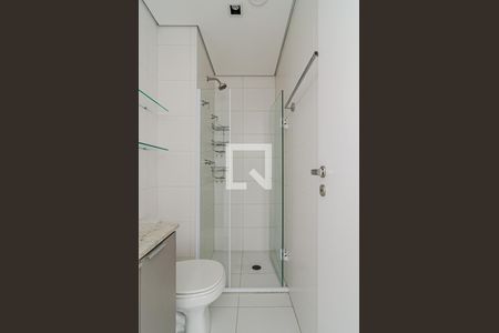 Banheiro de apartamento para alugar com 1 quarto, 35m² em Pinheiros, São Paulo