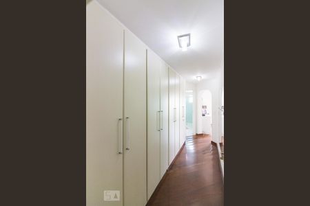 Apartamento à venda com 170m², 3 quartos e 3 vagasCloset Suite 3
