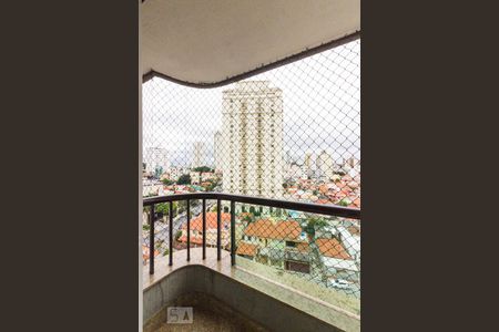 Apartamento à venda com 170m², 3 quartos e 3 vagasVaranda Suite 3