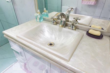 Apartamento à venda com 170m², 3 quartos e 3 vagasBanheiro Suite 2