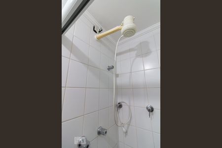 Apartamento à venda com 90m², 3 quartos e 2 vagasBanheiro social - chuveiro