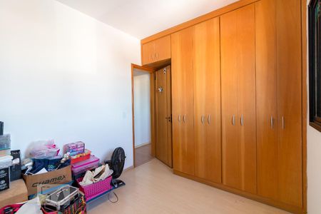 Apartamento à venda com 90m², 3 quartos e 2 vagasQuarto 2