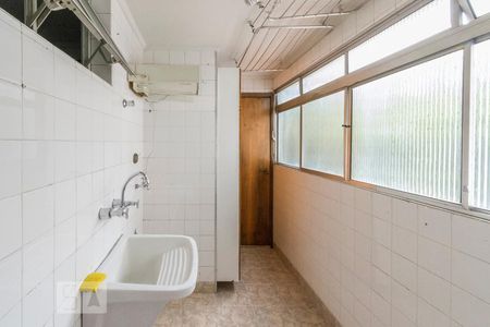 Apartamento à venda com 78m², 3 quartos e 1 vaga Apartamento à venda com 78m², 3 quartos e 1 vagaArea de Serviço