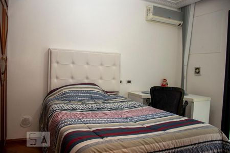 Apartamento para alugar com 89m², 3 quartos e 2 vagasQuarto 2