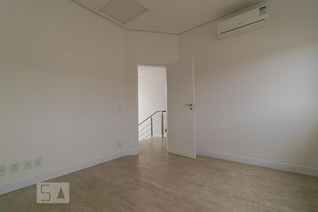 Casa de condomínio à venda com 472m², 3 quartos e 4 vagasEscritório