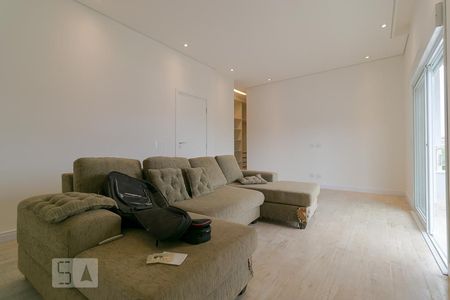 Casa de condomínio à venda com 472m², 3 quartos e 4 vagasSuíte 01