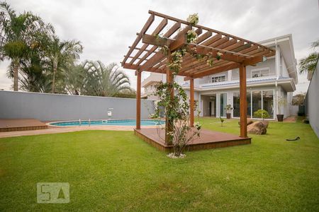 Casa de condomínio à venda com 472m², 3 quartos e 4 vagasGazebo