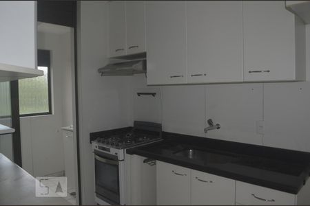 Cozinha de apartamento à venda com 3 quartos, 70m² em Jardim Ampliação, São Paulo