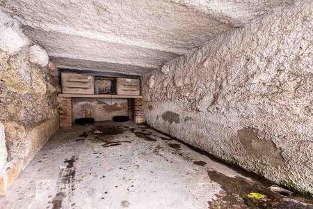 Casa à venda com 150m², 4 quartos e 1 vaga Casa à venda com 150m², 4 quartos e 1 vagaGaragem