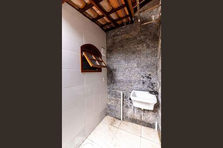 Casa à venda com 150m², 4 quartos e 1 vaga Casa à venda com 150m², 4 quartos e 1 vagaÁrea de Serviço