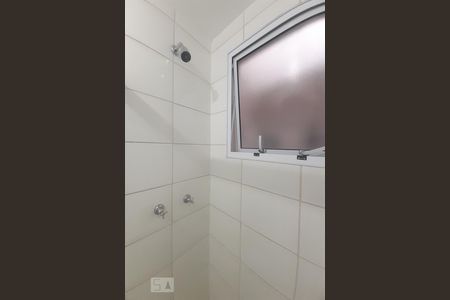Apartamento à venda com 43m², 2 quartos e sem vaga Apartamento à venda com 43m², 2 quartos e sem vagaBanheiro Social