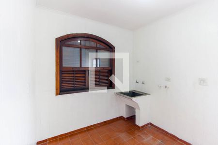 Casa à venda com 300m², 4 quartos e 2 vagasQuarto de Serviço