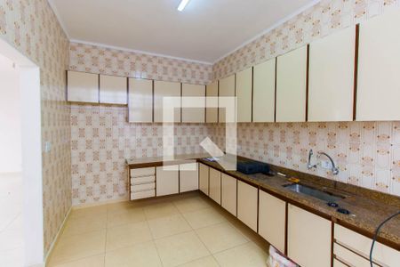 Casa à venda com 300m², 4 quartos e 2 vagasCozinha