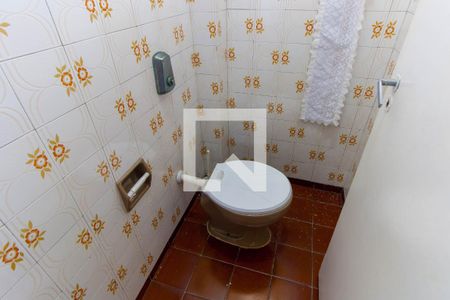 Casa à venda com 300m², 4 quartos e 2 vagasBanheiro 3