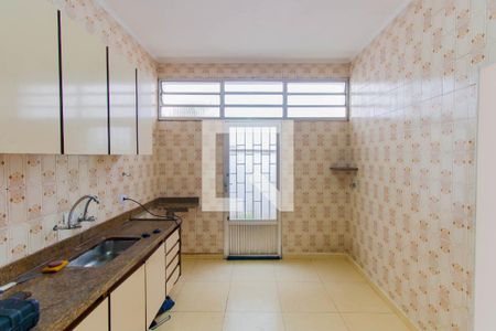 Casa à venda com 300m², 4 quartos e 2 vagasCozinha