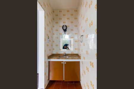 Casa à venda com 300m², 4 quartos e 2 vagasBanheiro 3