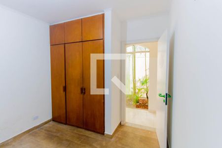 Casa à venda com 300m², 4 quartos e 2 vagasQuarto 2