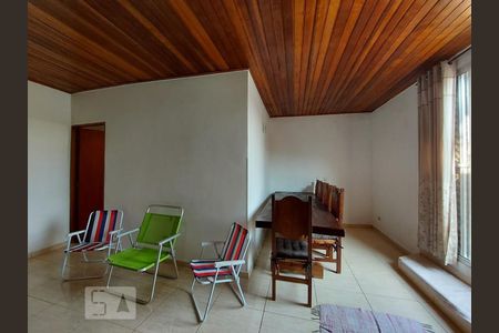 Sala de casa para alugar com 2 quartos, 80m² em Vila Pirajussara, São Paulo