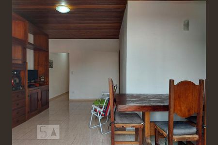 Sala de casa para alugar com 2 quartos, 80m² em Vila Pirajussara, São Paulo