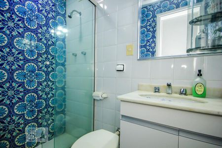 Apartamento à venda com 160m², 4 quartos e 1 vaga Apartamento à venda com 160m², 4 quartos e 1 vagaBanheiro Social 2