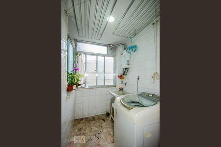 Apartamento à venda com 160m², 4 quartos e 1 vaga Apartamento à venda com 160m², 4 quartos e 1 vagaÁrea de Serviço