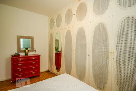 Apartamento à venda com 160m², 4 quartos e 1 vaga Apartamento à venda com 160m², 4 quartos e 1 vagaQuarto 3