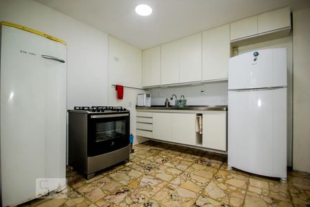 Apartamento à venda com 160m², 4 quartos e 1 vaga Apartamento à venda com 160m², 4 quartos e 1 vagaCozinha