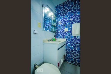 Apartamento à venda com 160m², 4 quartos e 1 vaga Apartamento à venda com 160m², 4 quartos e 1 vagaBanheiro Social 2